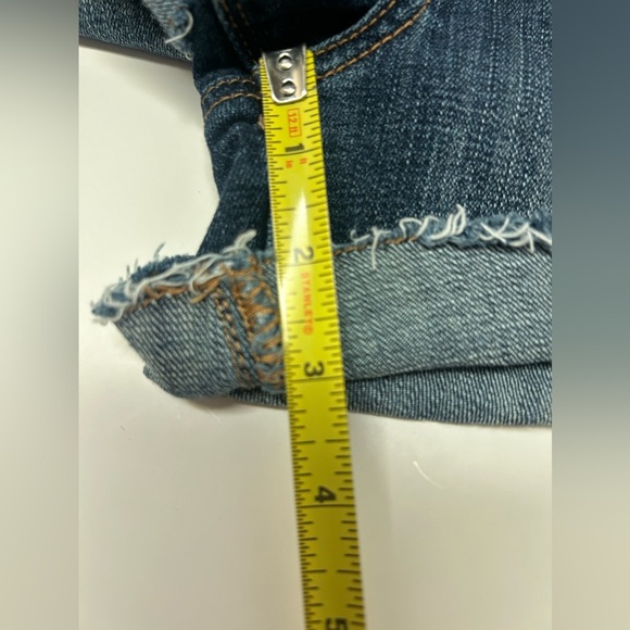 American Eagle Sky High Shortie Cuffed Raw Hem Shorts Size 12 *Run Small 8 - Picture 14 of 16